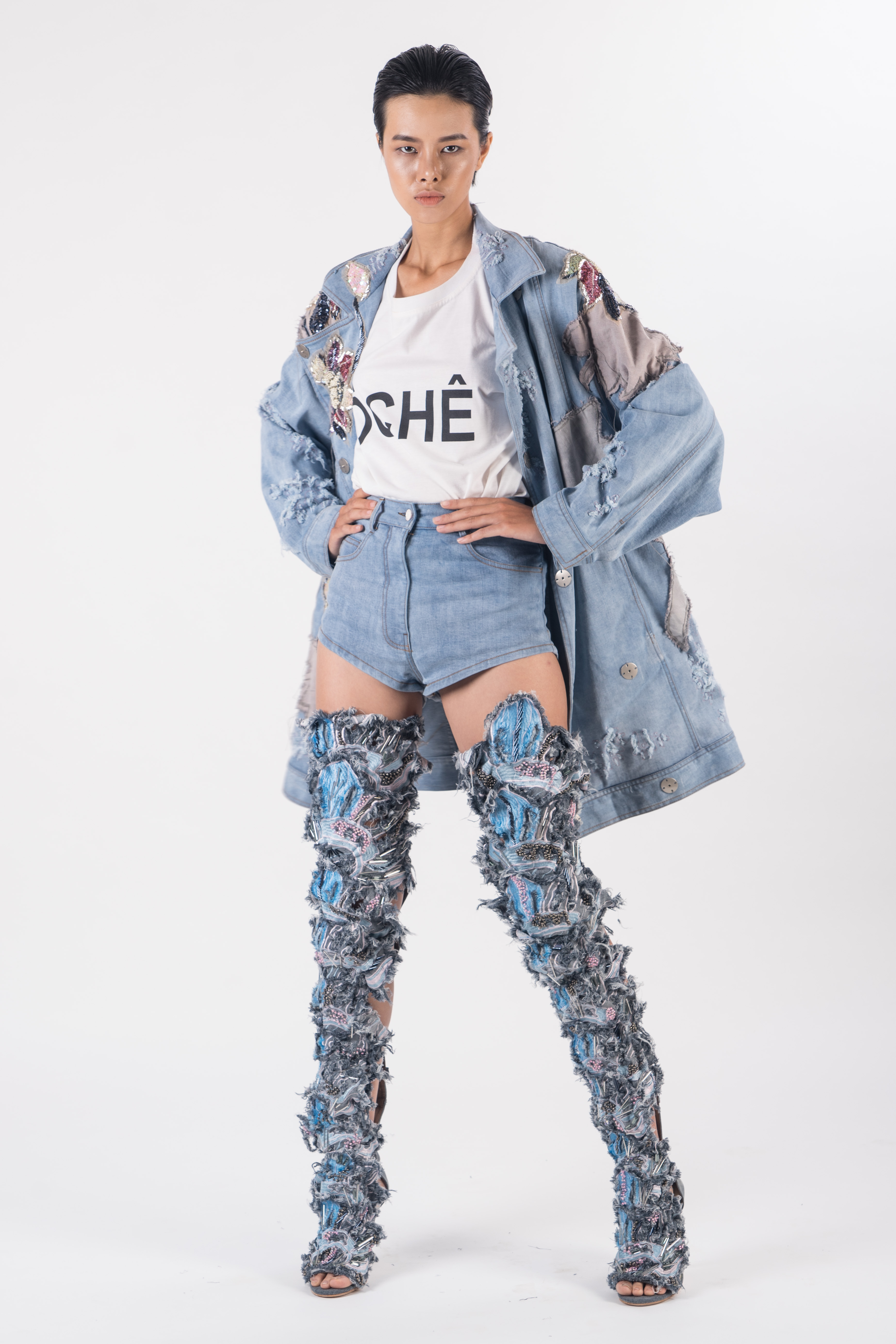 Blue distressed denim shorts