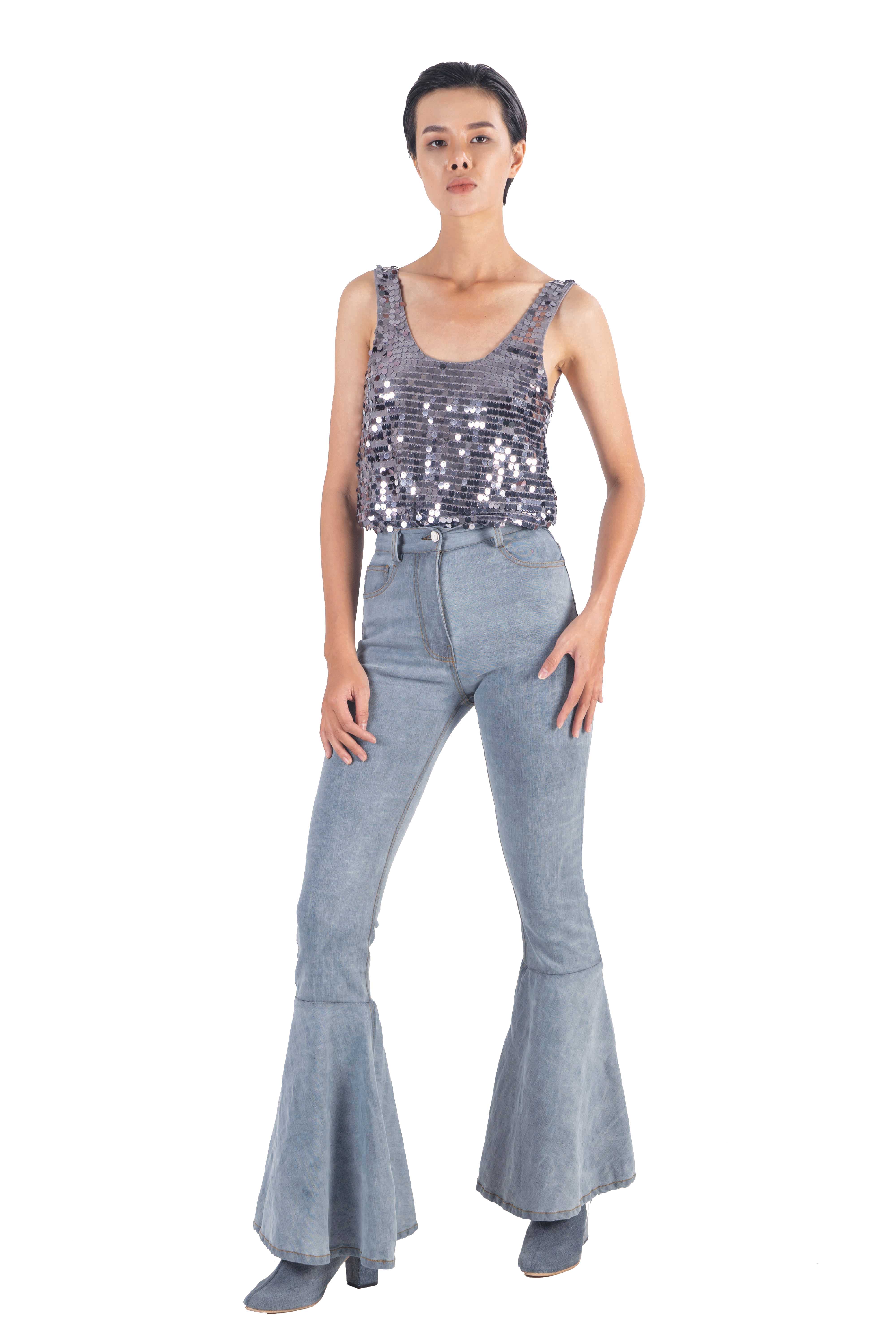 Blue flaired bell bottom washed denim pants